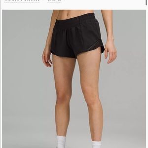 Lululemon Hotty hot shorts
